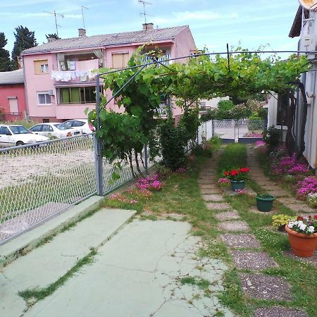 Marija Appartement Pula Buitenkant foto